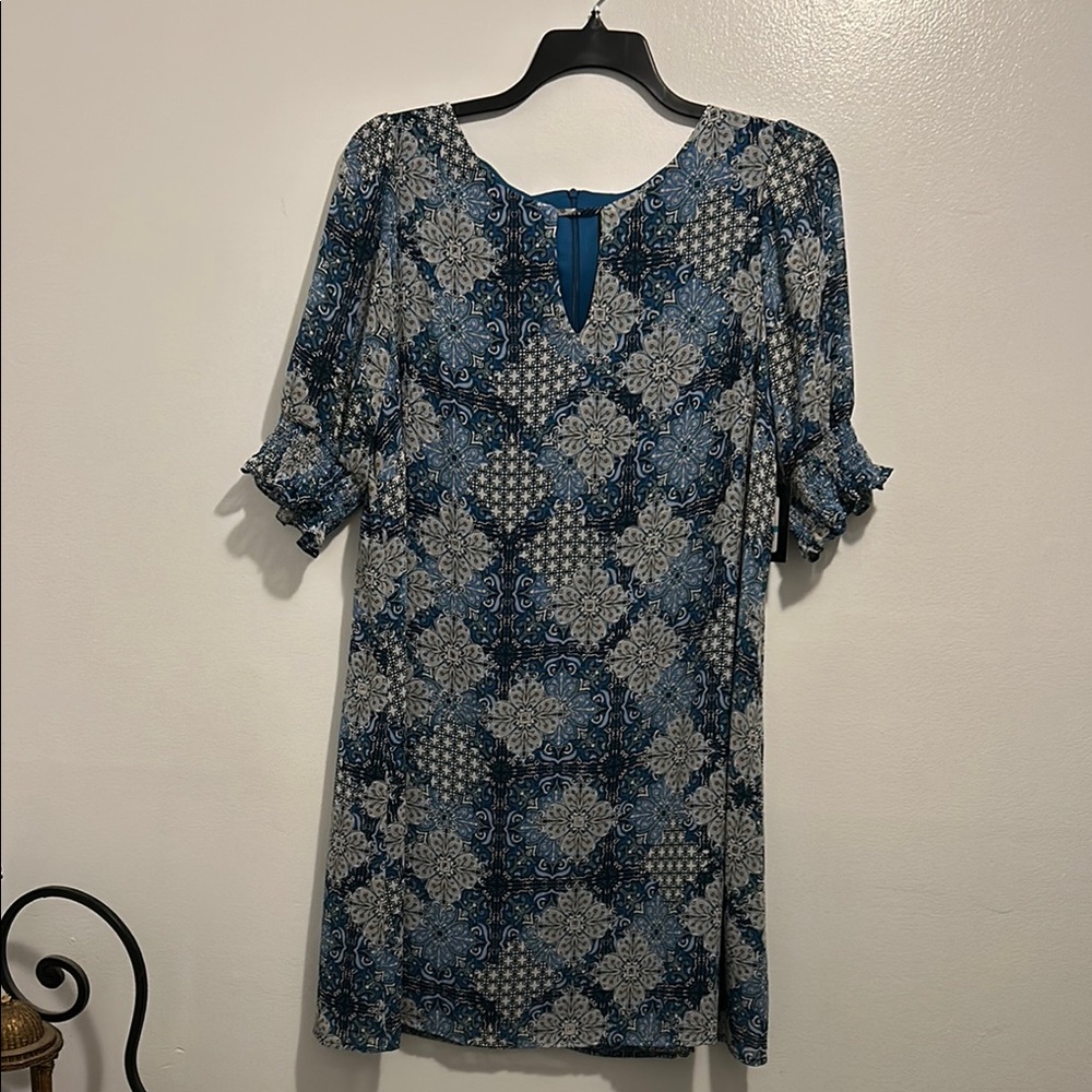 NWT Elegant Blue Patterned Dress